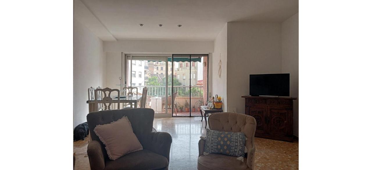 City Center Homestay 瓦伦西亚 外观 照片