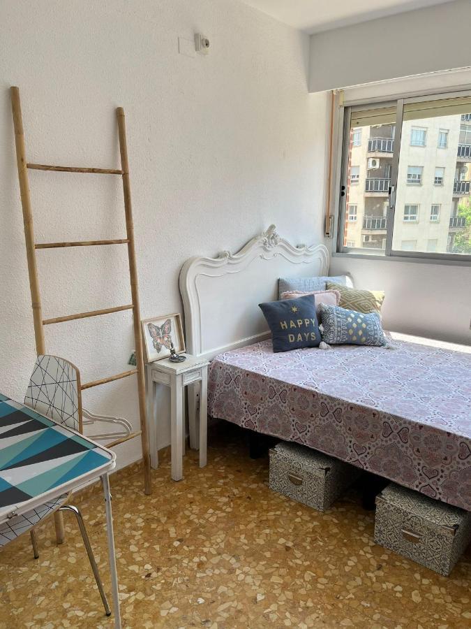 City Center Homestay 瓦伦西亚 外观 照片